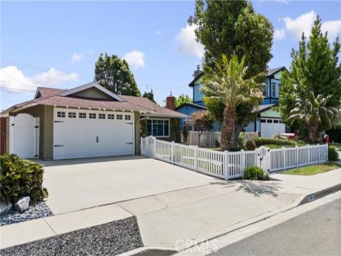 2972  Redwood   Avenue, Costa Mesa, CA