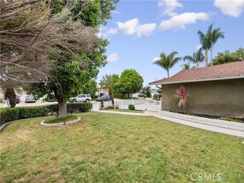 2972  Redwood   Avenue, Costa Mesa, CA