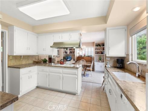 3144  Madeira   Avenue, Costa Mesa, CA