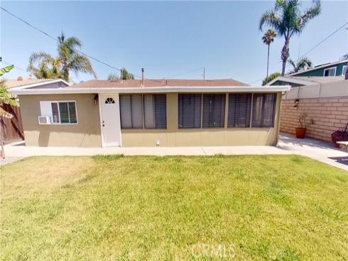 877  Darrell St.  , Costa Mesa, CA