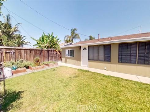 877  Darrell St.  , Costa Mesa, CA