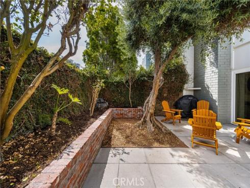 362  Grenoble   Lane, Costa Mesa, CA