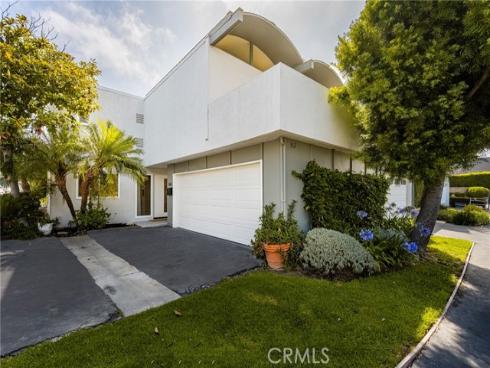 362  Grenoble   Lane, Costa Mesa, CA