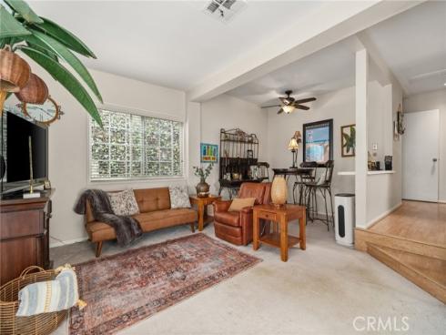 237  23rd   Street, Costa Mesa, CA