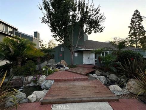 3413  Pinebrook   Circle, Costa Mesa, CA