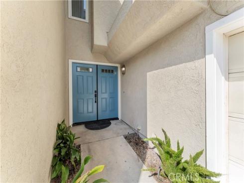 2463  Irvine  B4  Avenue, Costa Mesa, CA