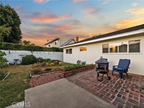 2829  Europa   Drive, Costa Mesa, CA