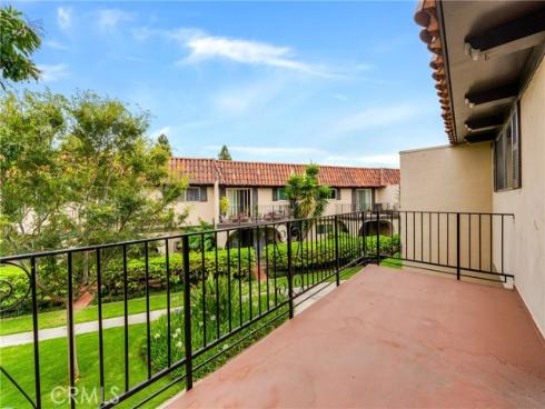 3055  Club House   Circle, Costa Mesa, CA