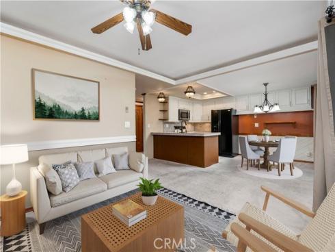 3055  Club House   Circle, Costa Mesa, CA