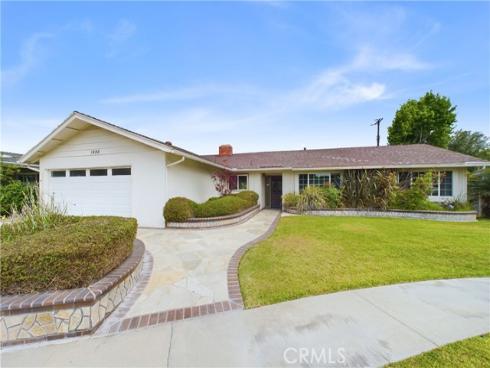 1696  Oahu   Place, Costa Mesa, CA