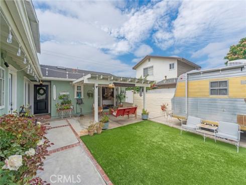 571  Traverse   Drive, Costa Mesa, CA