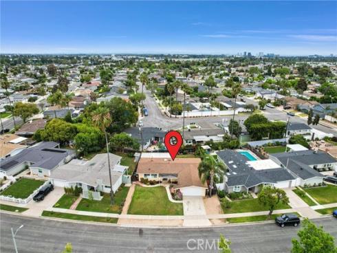 1714  Labrador   Drive, Costa Mesa, CA