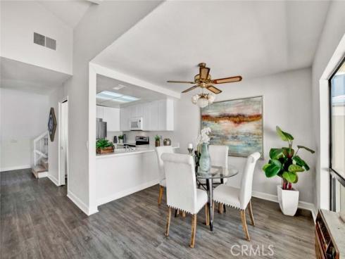 3404  Meadow Brk  30 , Costa Mesa, CA