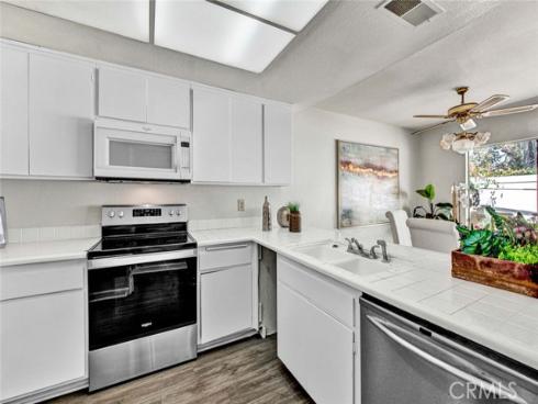 3404  Meadow Brk  30 , Costa Mesa, CA