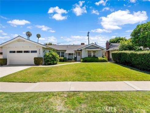 3038  Madeira Avenue  , Costa Mesa, CA