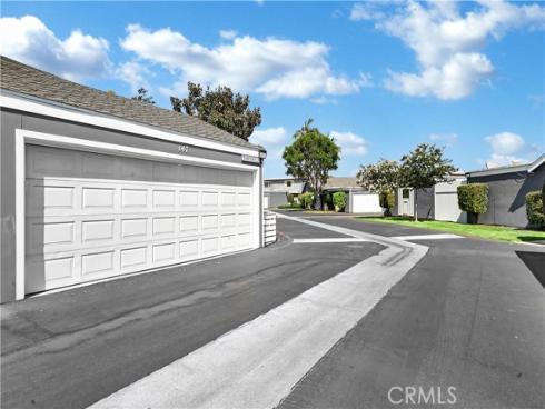 147  Yorktown   Lane, Costa Mesa, CA