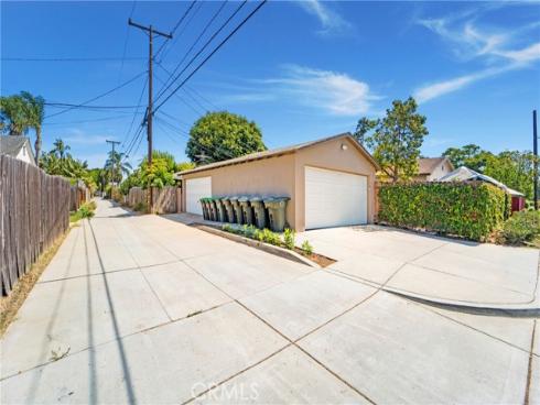 252  Walnut   Street, Costa Mesa, CA