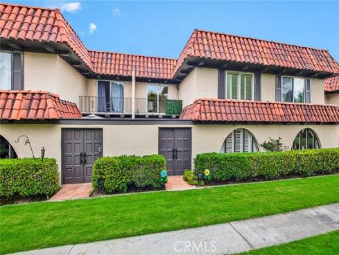 3037  Club House   Circle, Costa Mesa, CA