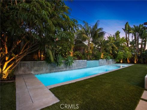 2824  Stromboli   Road, Costa Mesa, CA