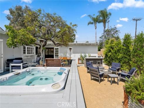 295  Mesa   Drive, Costa Mesa, CA