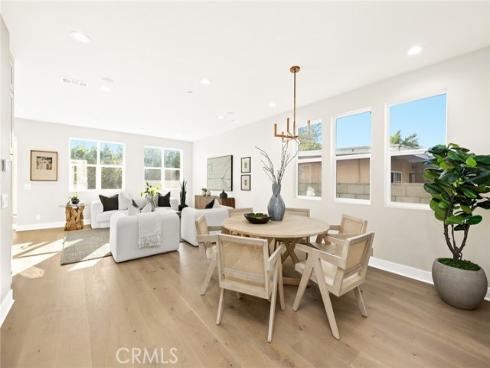 165  Merrill   Place, Costa Mesa, CA