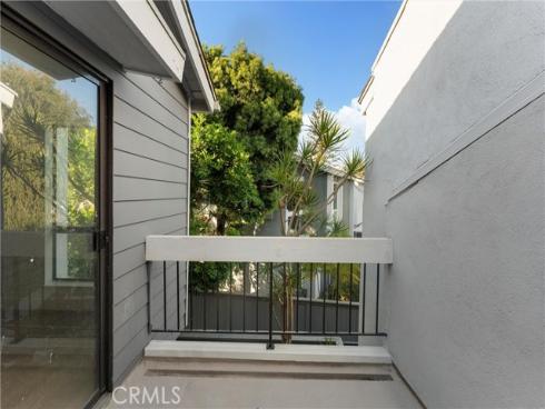 616  Thames  158  Way, Costa Mesa, CA