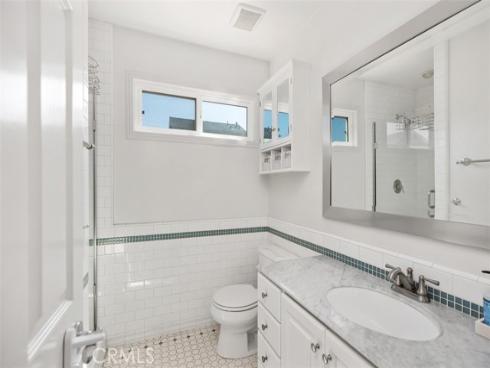 2442  Elden  7  Avenue, Costa Mesa, CA