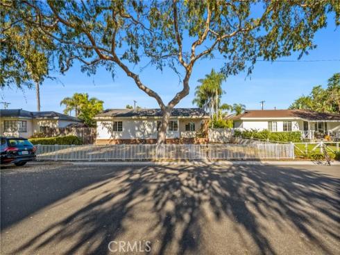 218  Lillian   Place, Costa Mesa, CA