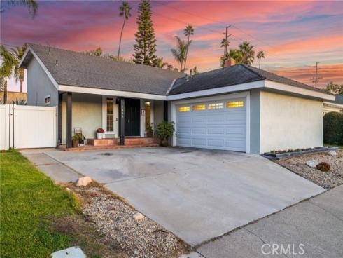 1866  Parkcrest   Drive, Costa Mesa, CA