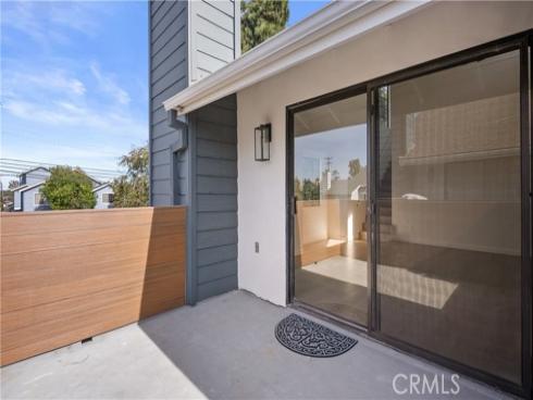 345  Avocado Street  204D , Costa Mesa, CA