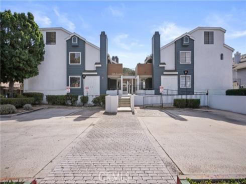 345  Avocado Street  204D , Costa Mesa, CA