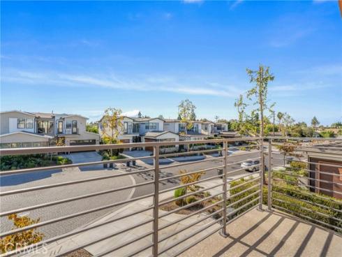 1646  Murano Place  , Costa Mesa, CA