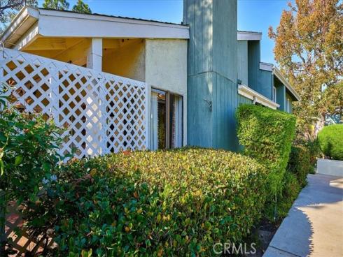 3432  Hollow Brook  114  Circle, Costa Mesa, CA