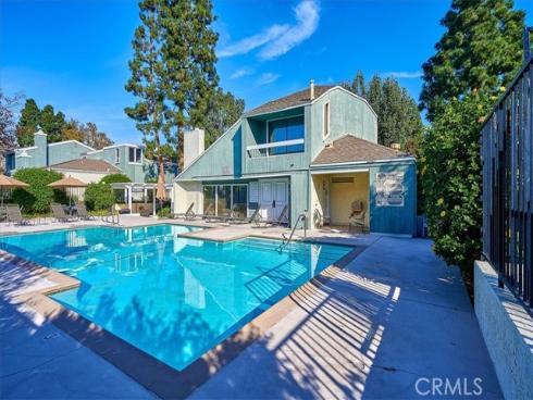 3432  Hollow Brook  114  Circle, Costa Mesa, CA