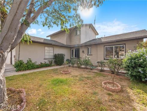 575  Traverse   Drive, Costa Mesa, CA