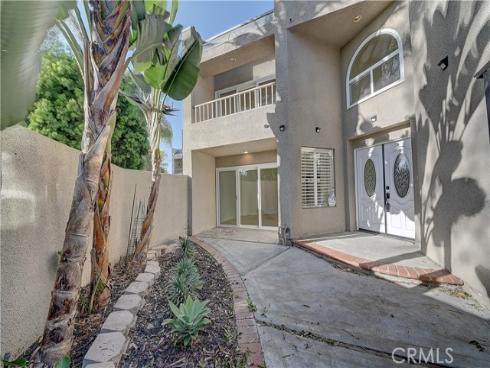 381  Bay View   Terrace, Costa Mesa, CA