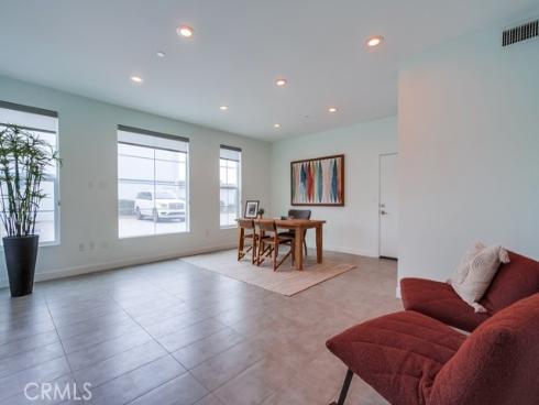 2015  Placentia   Avenue, Costa Mesa, CA