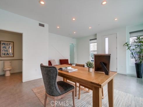 2015  Placentia   Avenue, Costa Mesa, CA