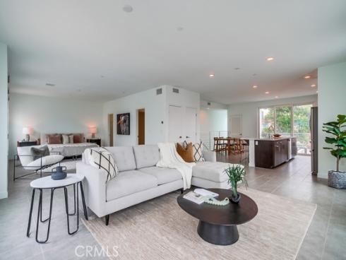 2015  Placentia   Avenue, Costa Mesa, CA