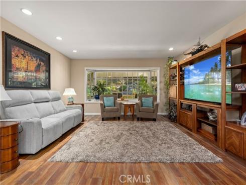 1874  Parkcrest   Drive, Costa Mesa, CA