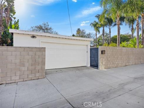 222  Lillian   Place, Costa Mesa, CA