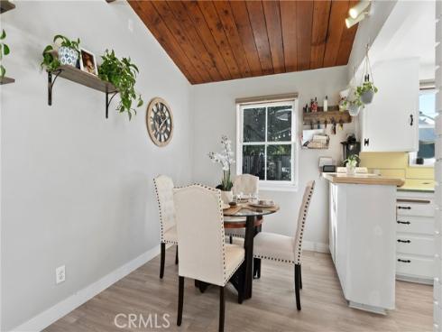 333  Walnut  , Costa Mesa, CA