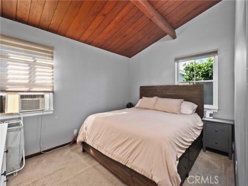 333  Walnut  , Costa Mesa, CA