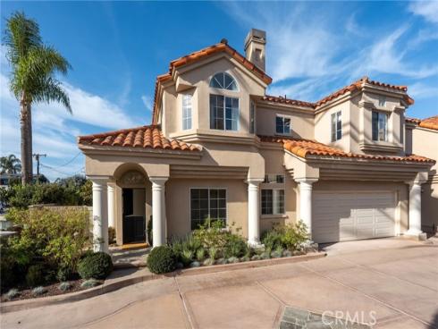 2281  La Playa   Drive, Costa Mesa, CA