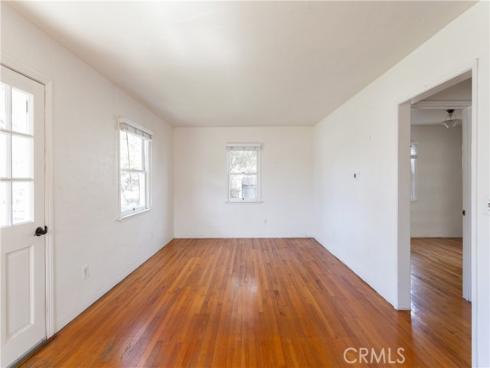 264 Walnut Street, Costa Mesa, CA