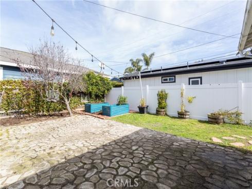 264 Walnut Street, Costa Mesa, CA