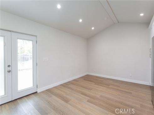 264 Walnut Street, Costa Mesa, CA