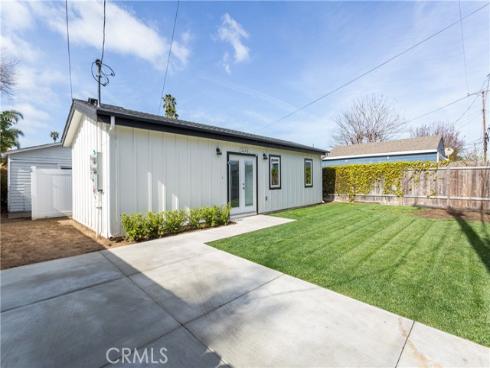 264 Walnut Street, Costa Mesa, CA