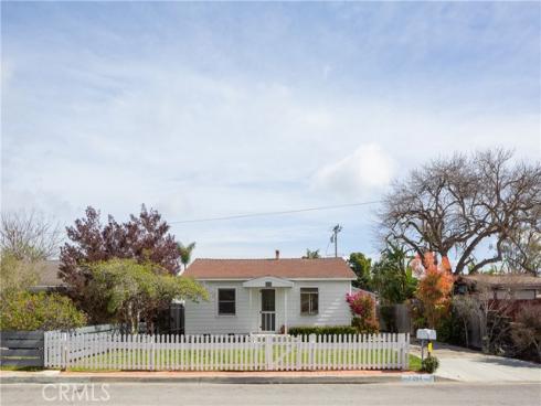 264 Walnut Street, Costa Mesa, CA