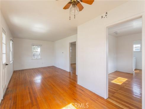 264 Walnut Street, Costa Mesa, CA